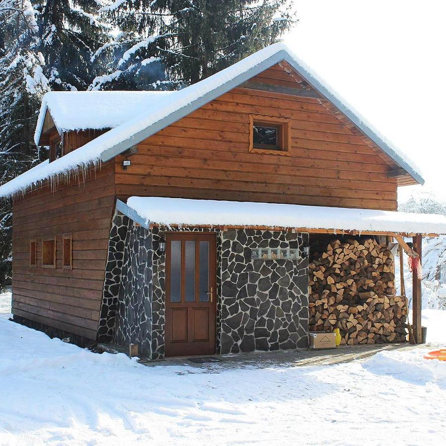 Chata Pod Skalou Valaská Zewnętrze zdjęcie